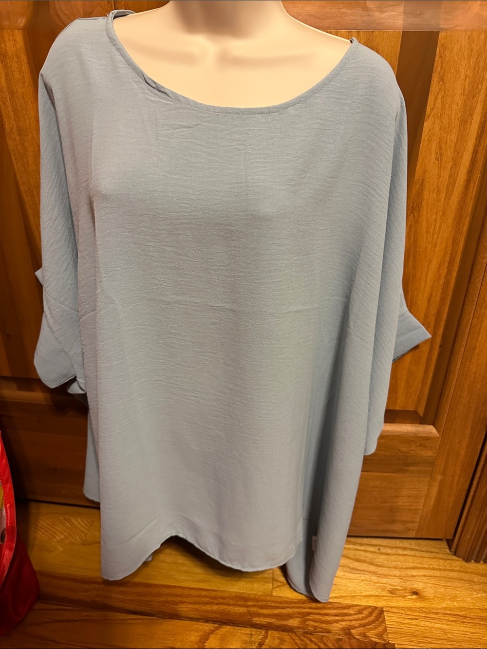 ANDREE BY UNIT Soft Dove Blue Relaxed Scoop Neck Tunic